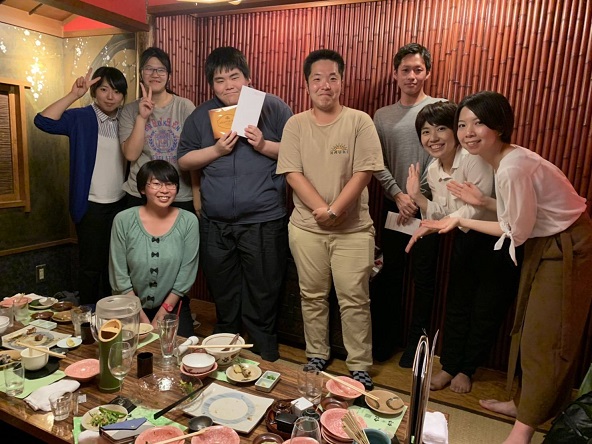 新卒紹介と食事会